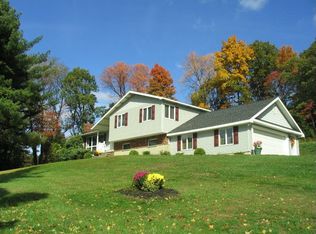 14 Lance Ave, Troy, NY 12180