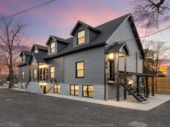 702 Pierre Ave, Windsor, ON N9A 2K5