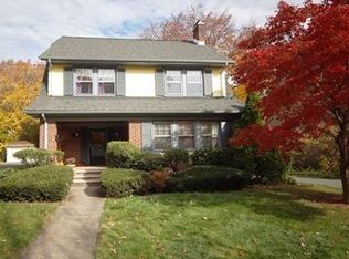 26 Ardsley Rd, Montclair, NJ 07042
