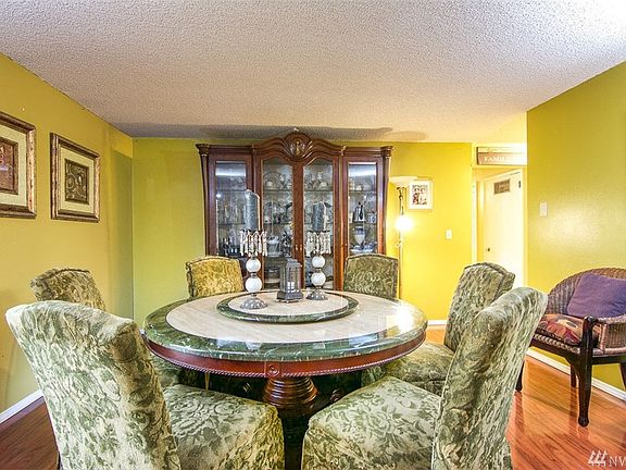 5th image of 16209 Northup Way