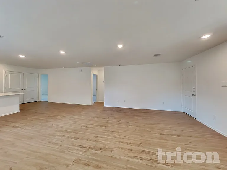 3006 Twisted Myrtle Dr — Photo 4