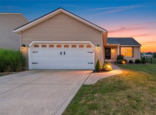 6108 Greenview Trl, North Ridgeville, OH 44039