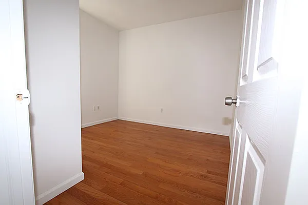 Rented by J Misrahi Realty Corp | media 55