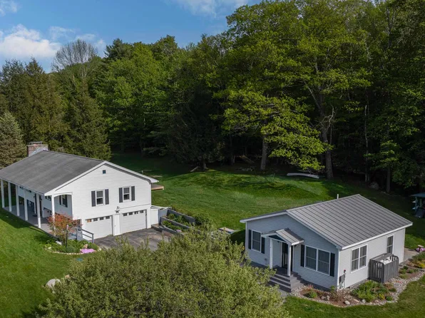 15 Hillcrest Drive, Lebanon, NH 03766