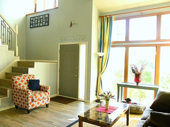 3rd image of 5149 Aspen Cir