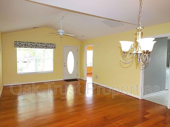 5th image of 4864 Hearthside Dr