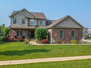 5101 Francesco Ln, Bloomington, IL 61705