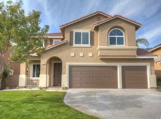 5538 Lone Pine Dr, Fontana, CA 92336