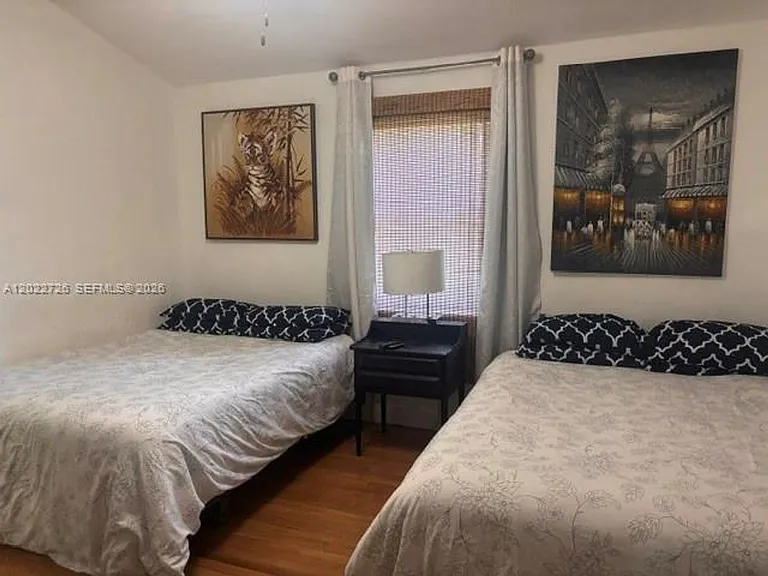 8228 NE 8th Ct — Photo 9