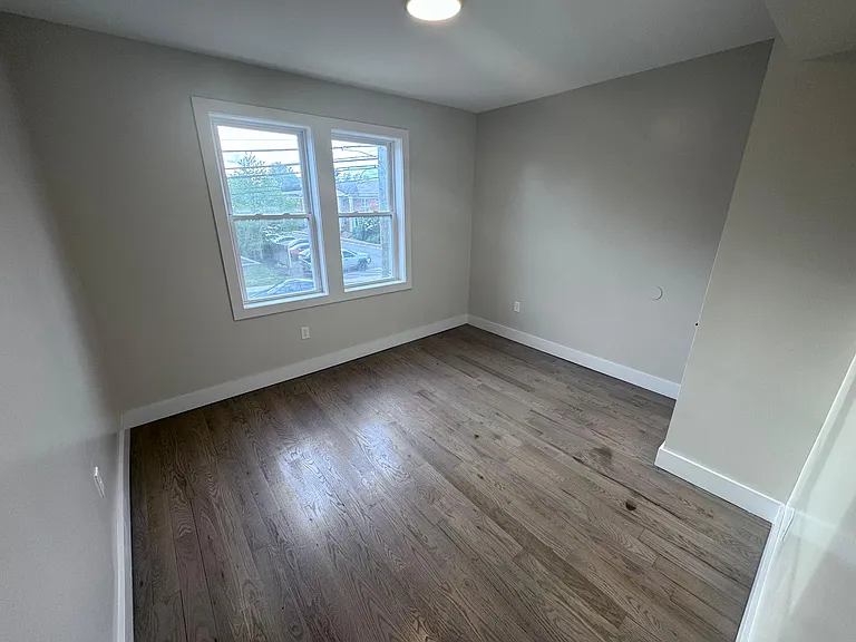 490 Rahway Ave #21 — Photo 11