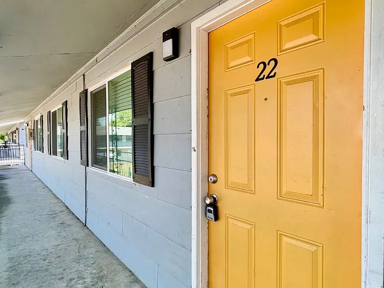 Sundance Apartments — Photo 47