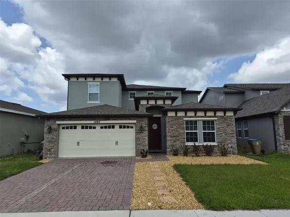 1482 Flatwood St, Saint Cloud, FL 34771