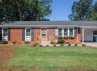 706 Lakedale Rd, Colfax, NC 27235
