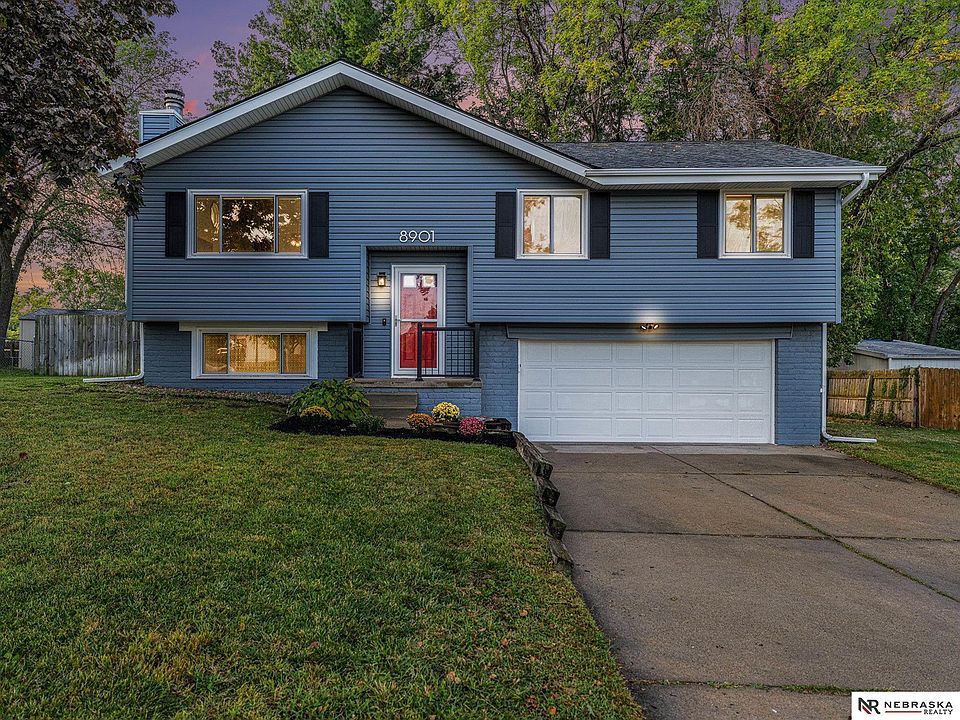 1st image of 8901 Honey Locust Dr