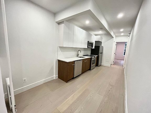 5th image of 233 E 5th St #7