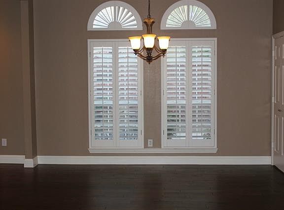 5th image of 18604 Vista Del Sol