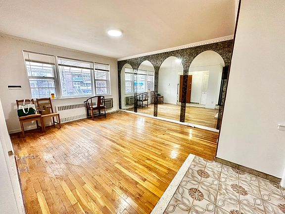 4th image of 8642 26th Ave Floor 2