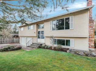 1829 SW 17th St, Gresham, OR 97080