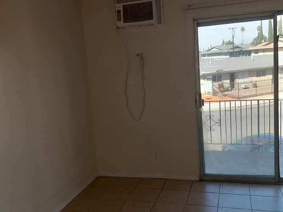 5th image of 22953 Adrienne Ave APT 18