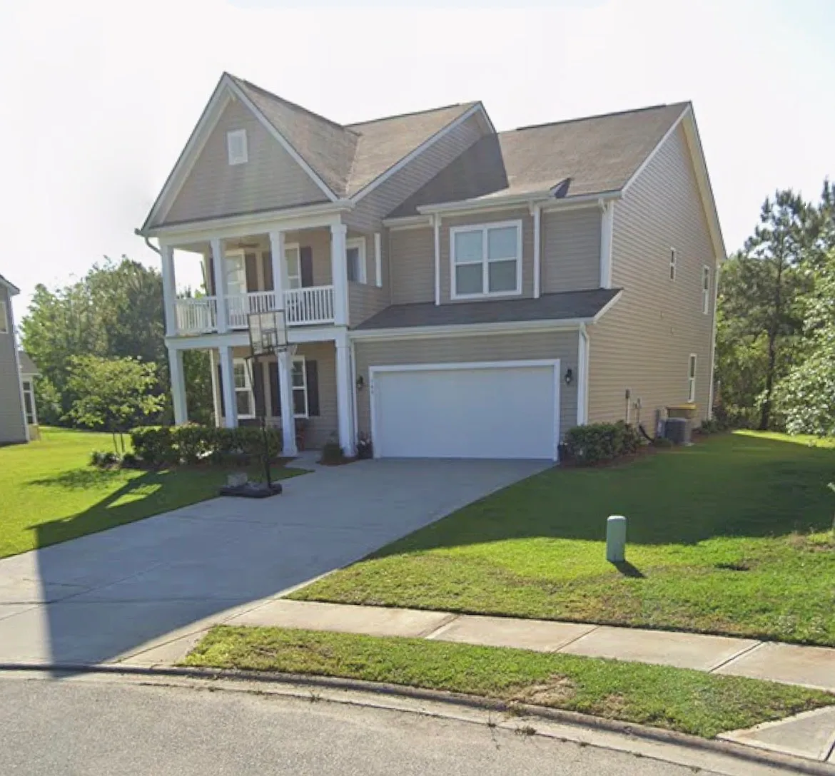 Building Photo - 145 Palmer Pl