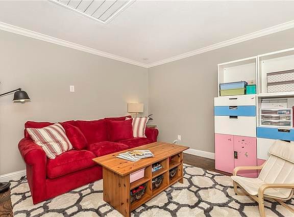 5th image of 5 Creekwood Cir