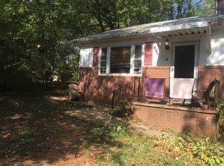 492 Fayetteville Ave, Statesville, NC 28677