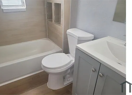 1320 S Oleander Ave #1 — Photo 24