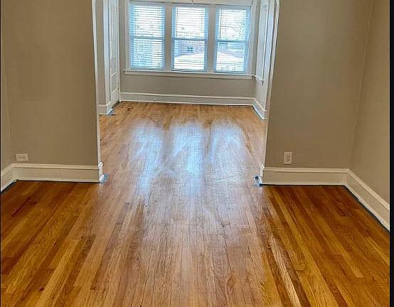 3rd image of 2303 N Melvina Ave Floor 2