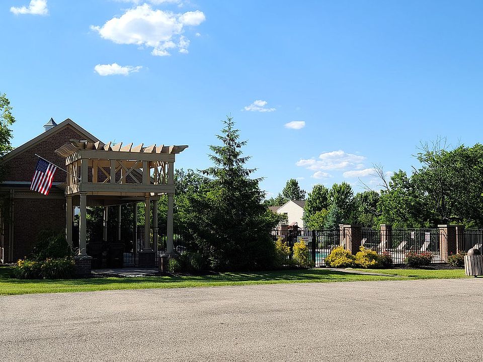 2nd image of 5725 Meadowview Dr