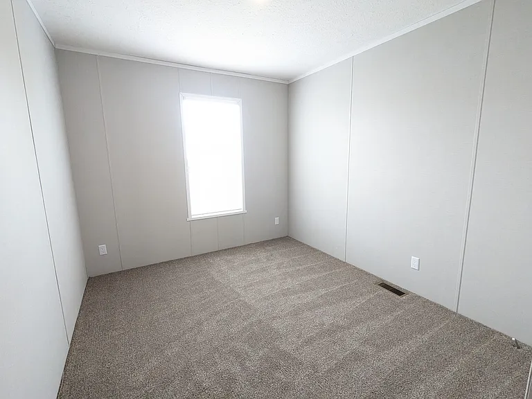 672 Indiana St #672 — Photo 11