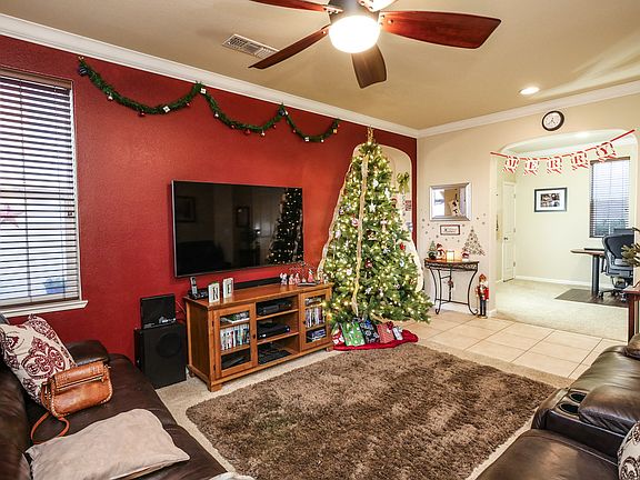 5th image of 156 Talmont Cir