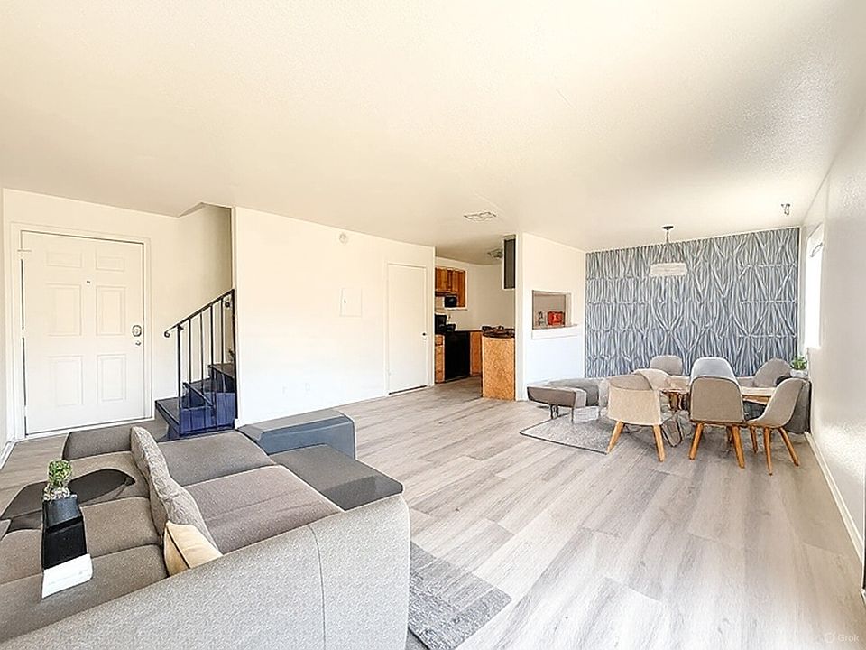 1st image of 14746 Delano St APT 5
