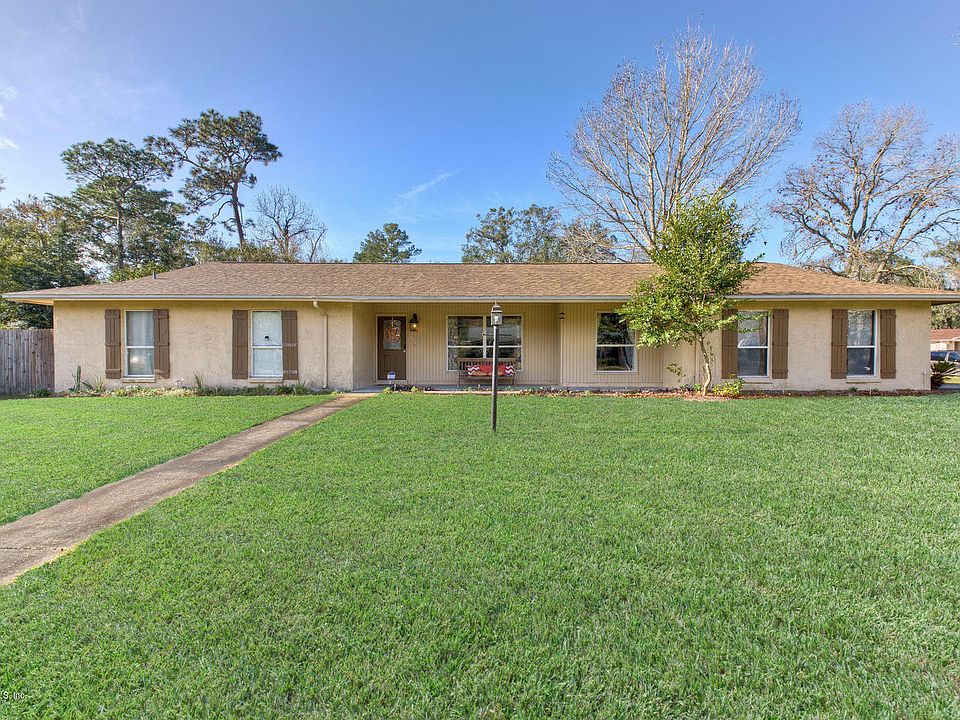 1st image of 4708 Tara Woods Dr E