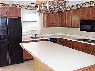 3rd image of 11259 Wexford Dr