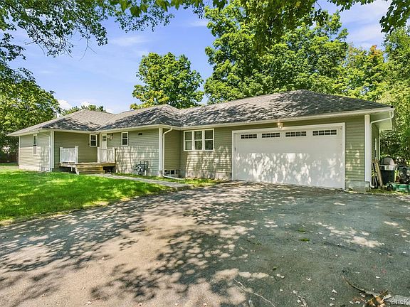2nd image of 561 Old Hopewell Road