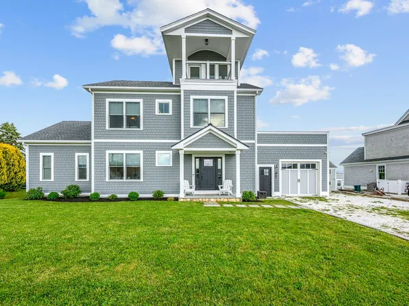 246 Howland Rd, Westport, MA 02790