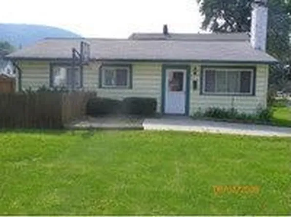253 Park Ave, Corning, NY 14830