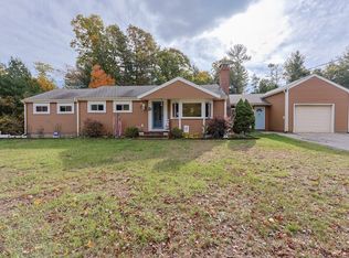 26 Pierce Dr, Pembroke, MA 02359