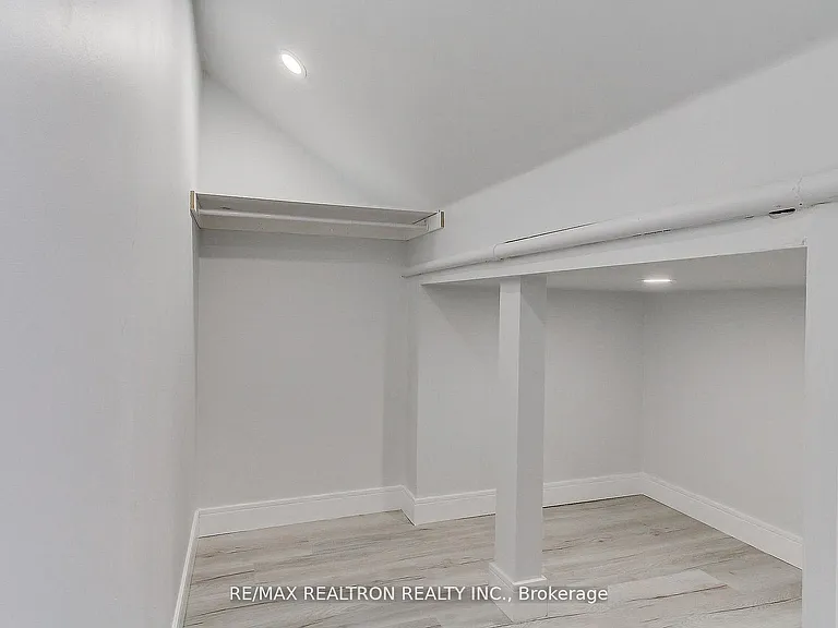 31 Goodman Cres #BSMNT A — Photo 15