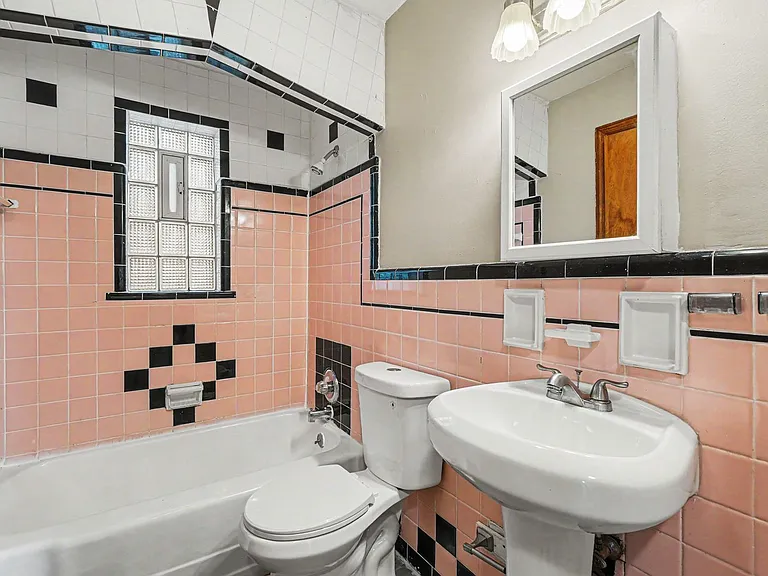 937 Grand Ave — Photo 14