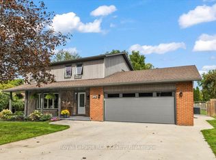 144 2nd St, Hanover, ON N4N 1A2