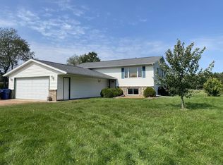 178740 Hilly Acres Rd, Hatley, WI 54440