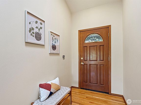 3rd image of 7669 E Alki View Court