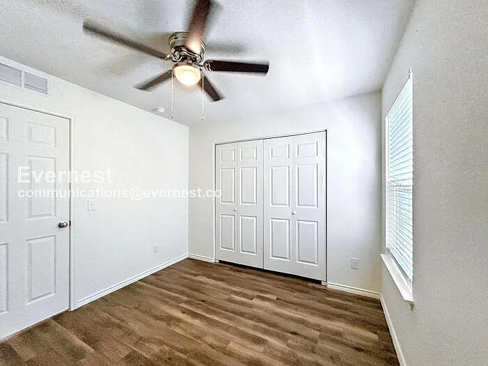 230 Debus Dr #100B — Photo 7