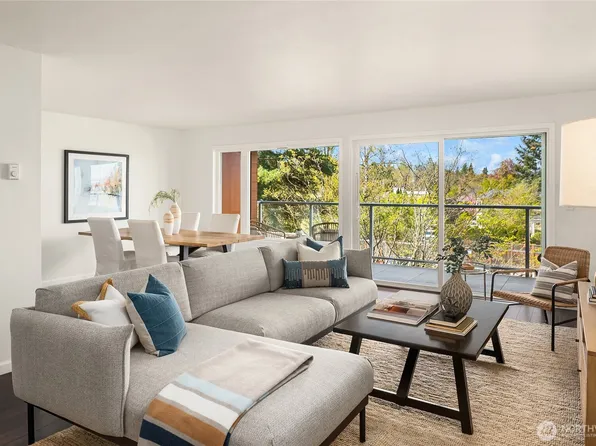 2501 Canterbury Lane E #322, Seattle, WA 98112