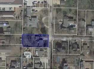 238 SE B St, Bentonville, AR 72712