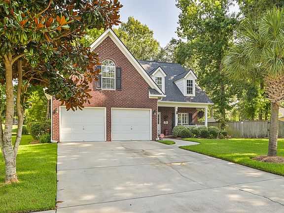 3rd image of 108 Tunstall Dr