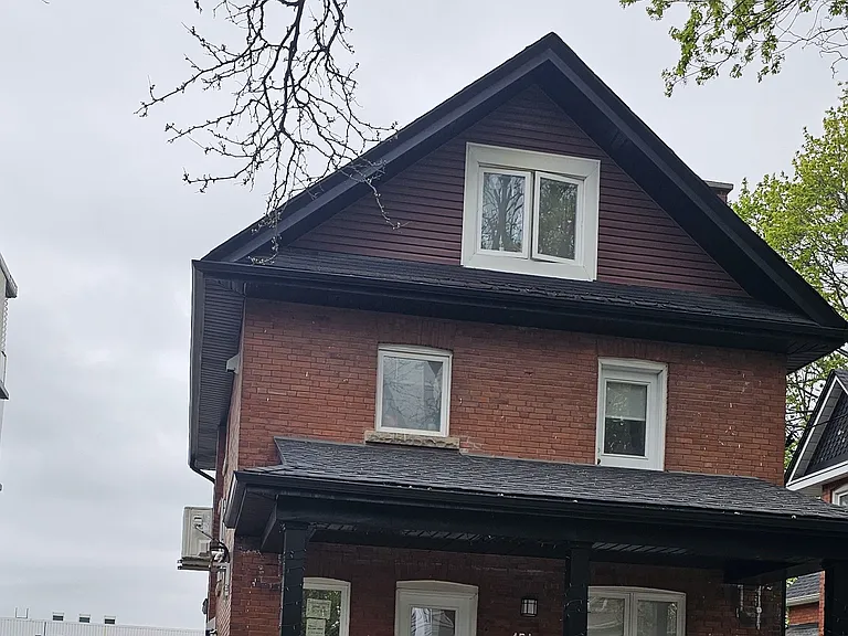 154 Rosemount Ave — Photo 11