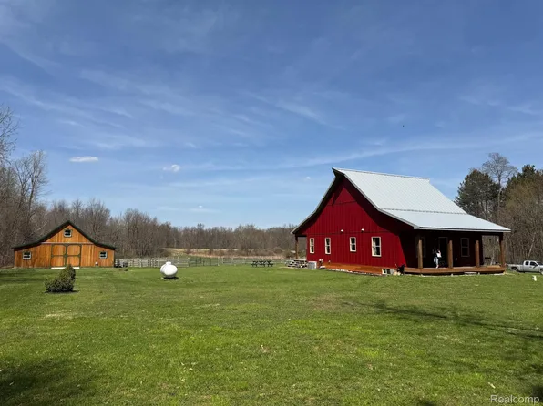 4263 Welch Rd, Attica, MI 48412
