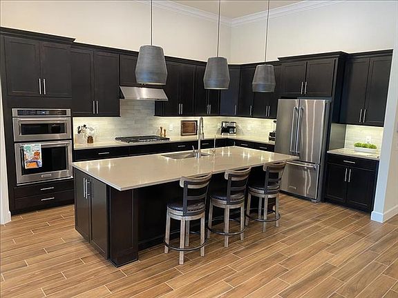 3rd image of 19032 Marquesa Dr